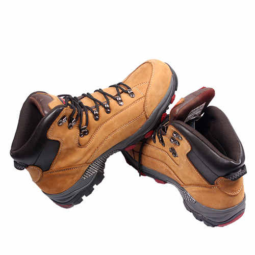 防護(hù)鞋和防護(hù)服的使用規(guī)范你清楚嗎？